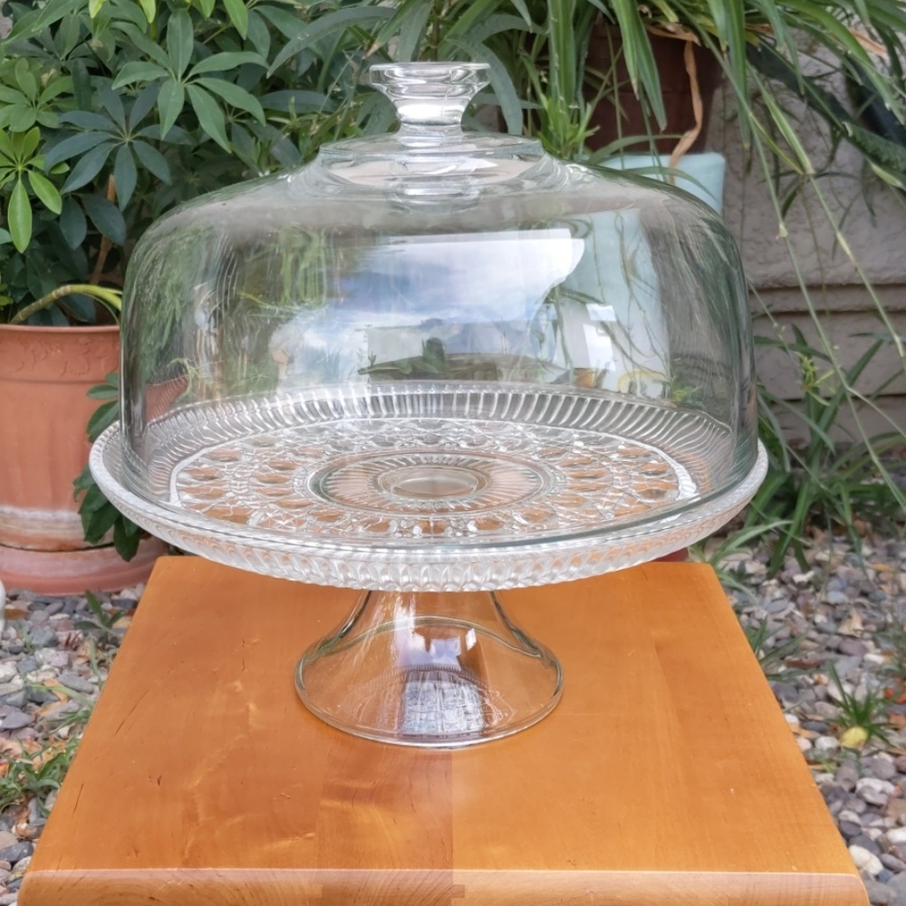 Vintage cake stand